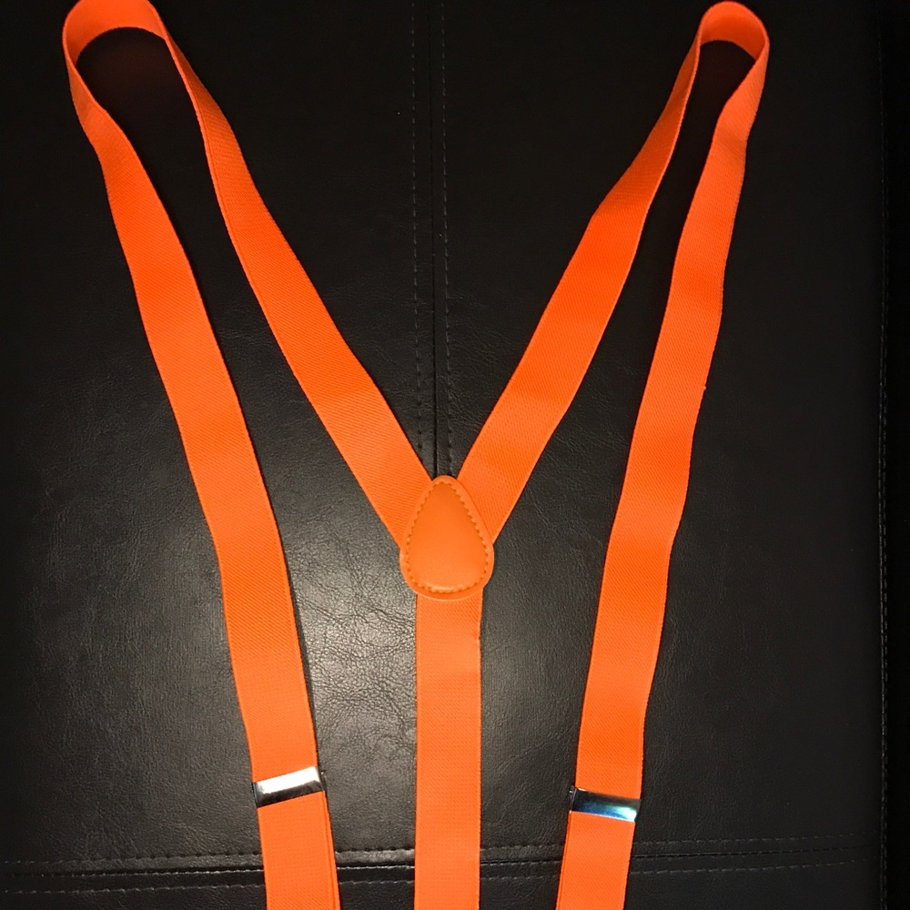 Men’s orange bow tie and suspenders